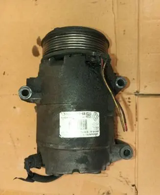 Renault Espace IV Air conditioning (A/C) compressor (pump) 10045161804b