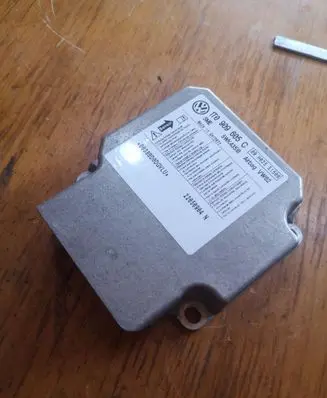 Volkswagen Touran I Airbag control unit/module 1T0909605C 5WK43518 09H025S1500