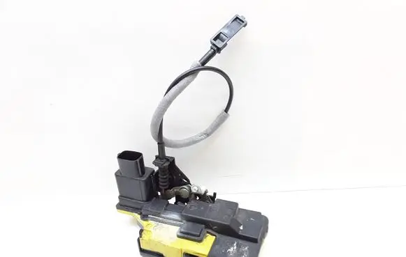 Volvo V70 Rear door lock