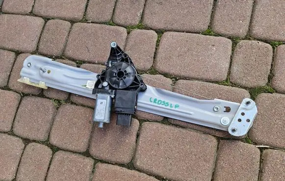 Opel Crossland X Front door manual window regulator 39187589
