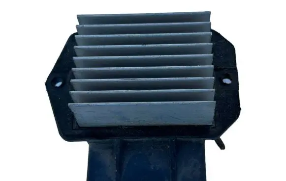 Mitsubishi Pajero Heater blower motor/fan resistor 4993002110