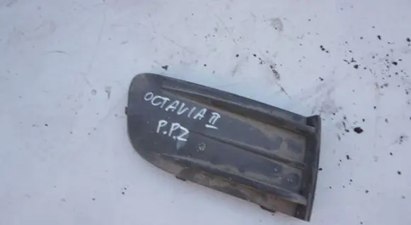 Skoda Octavia Mk2 (1Z) Front bumper lower grill HALOGENZALEPKA