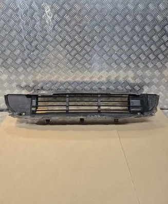 Volvo XC40 Intercooler air guide/duct channel 31455422