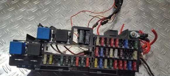 Mercedes-Benz A W168 Fuse box set