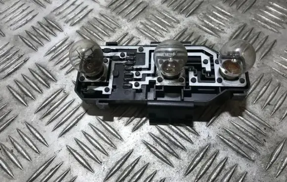 Audi A6 S6 C5 4B Tail light bulb cover holder rfbl3158b