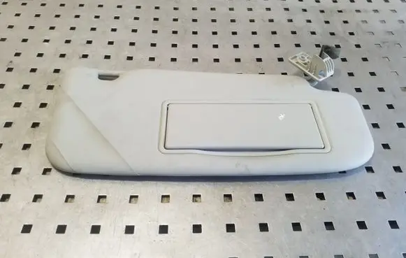 Nissan Qashqai Sun visor
