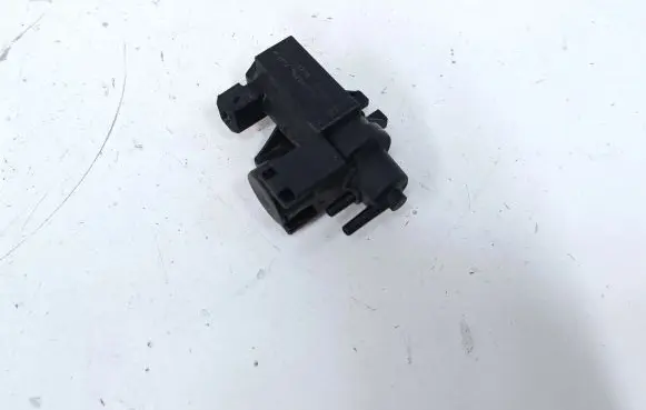 BMW X3 F25 Turbo solenoid valve 7649407 70088718