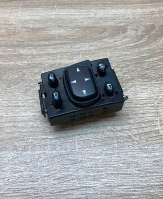 Mercedes-Benz S W220 Wing mirror switch 2208211551 03463300 Used