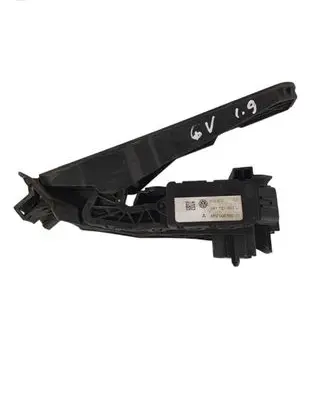 Volkswagen Golf V Accelerator throttle pedal 1K1721503L