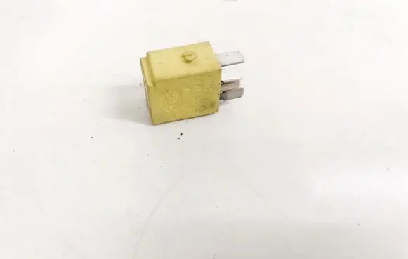 Mercedes-Benz C W203 Other relay 0025421219 4RD00781402