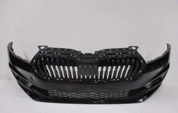 Skoda Rapid (120G, 130G, 135G) Front fog light