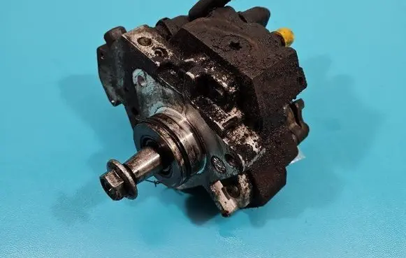 Renault Trafic II (X83) Fuel injection high pressure pump 0445010170 IMPRK1365561
