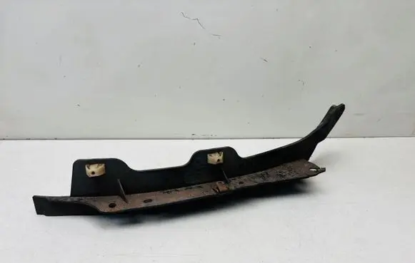 Audi A4 S4 B8 8K Front wheel arch liner splash guards 8K0853887A