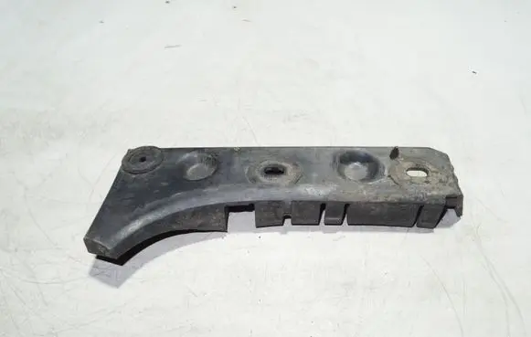 Audi A6 S6 C5 4B Front bumper mounting bracket 4B0807283B