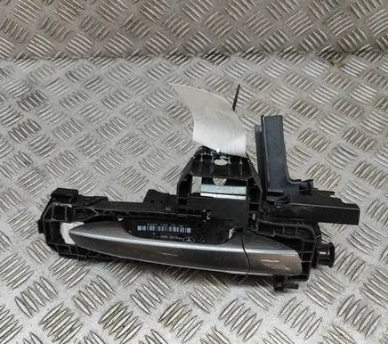 Mercedes-Benz CLA C117 X117 W117 Front door exterior handle A2047600270 A2047601634