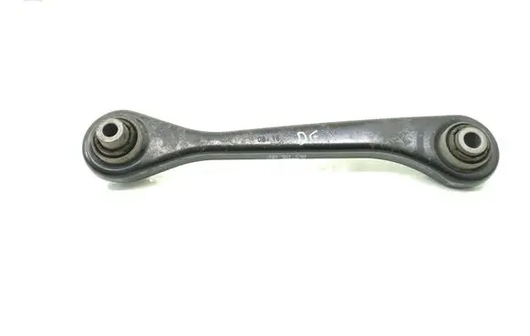 Rear control arm