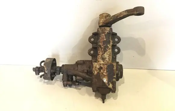 Nissan Patrol Y60 Steering rack