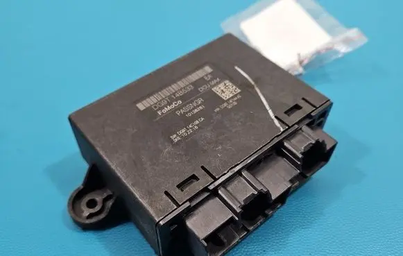 Ford Edge II Central body control module DG9T14B533 IMPRK1524906