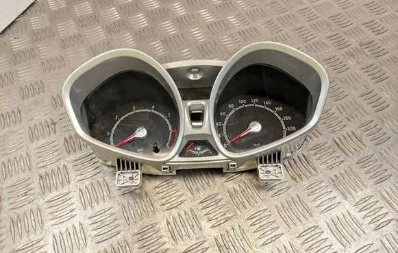 Ford Fiesta Speedometer (instrument cluster) 8A6T10849ED VP8A6T10849EE