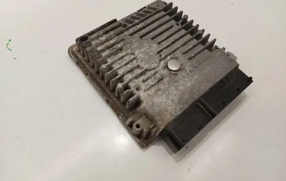 Volkswagen Golf VI Engine control unit/module 03L906023DQ