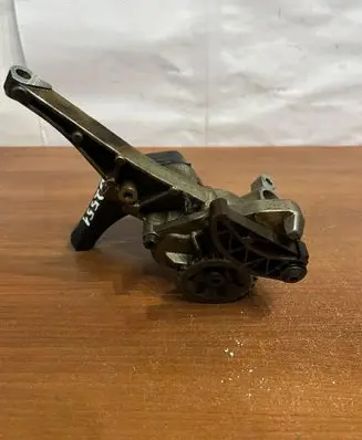 Mercedes-Benz E W211 Oil pump A2721800501 D2551