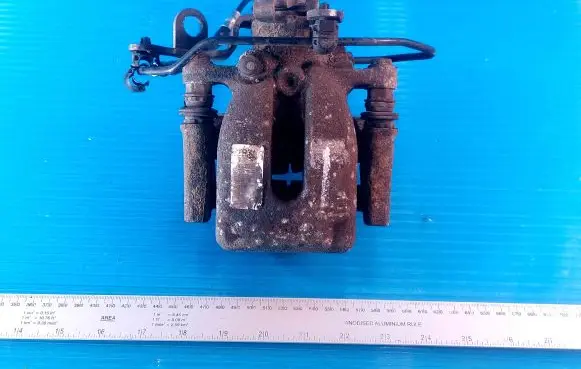 Peugeot Partner Rear brake caliper 32042414