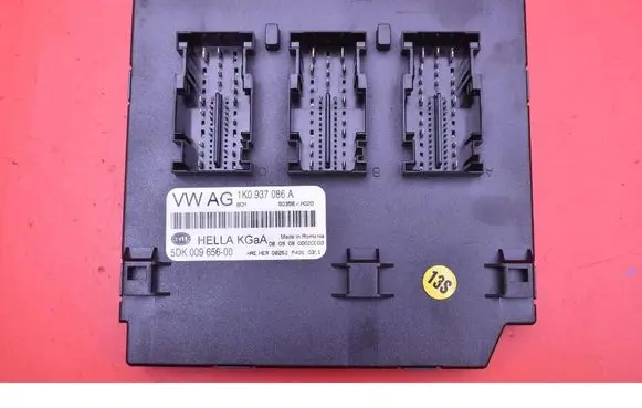 Volkswagen Golf V Comfort/convenience module 1K0937086A