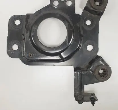 Land Rover Discovery 4 - LR4 Engine mount bracket GJ32-R6K034-AC