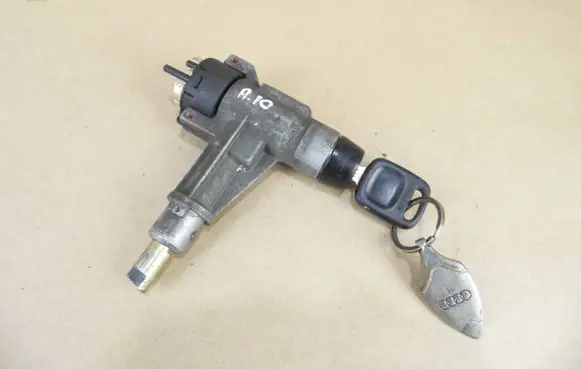 Audi 80 90 S2 B4 Ignition lock 893905851D