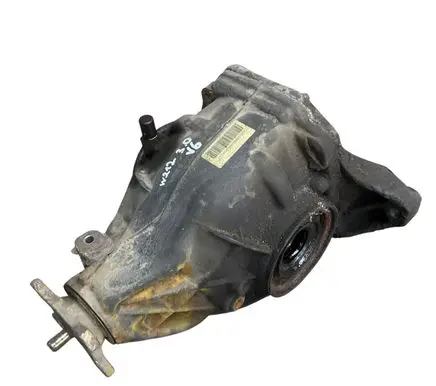 Mercedes-Benz E W212 Rear differential A2043501314 2043501314