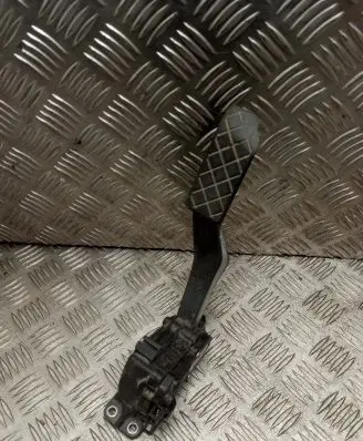 Volkswagen Transporter - Caravelle T5 Accelerator throttle pedal 7H1721503D