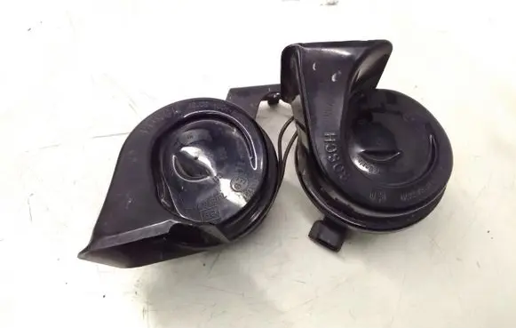 Jeep Grand Cherokee (WK) Horn signal