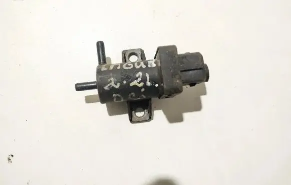 Renault Laguna II Turbo solenoid valve 7700113709