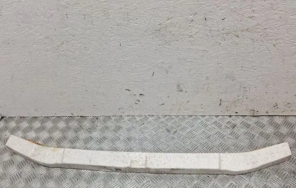 Front bumper foam support bar