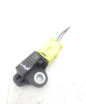 Nissan X-Trail T32 Airbag deployment crash/impact sensor