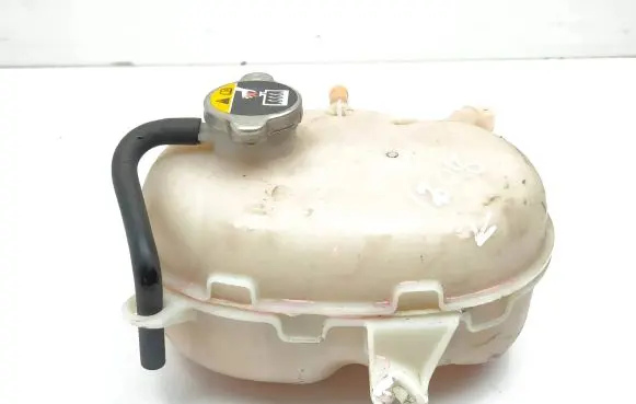 Hyundai i20 (BC3 BI3) Coolant expansion tank/reservoir 2543000300