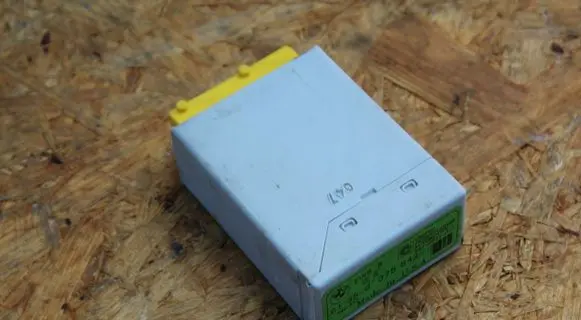 BMW 3 E36 Immobilizer control unit/module B10879