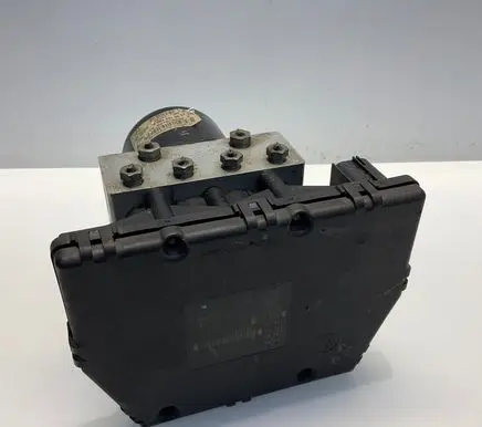 Mercedes-Benz C W203 ABS Pump A2035451632 2035451632