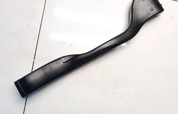 Volkswagen Jetta V Cabin air duct channel 5M0819633