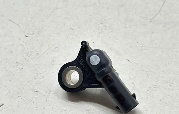Subaru Forester SK Airbag deployment crash/impact sensor 98237SJ000