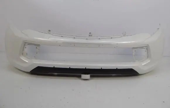 Mitsubishi L200 Front bumper 6400F763