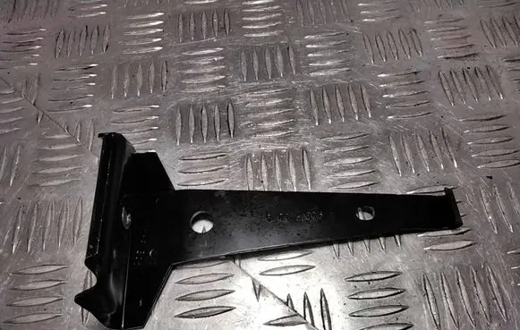 Battery bracket