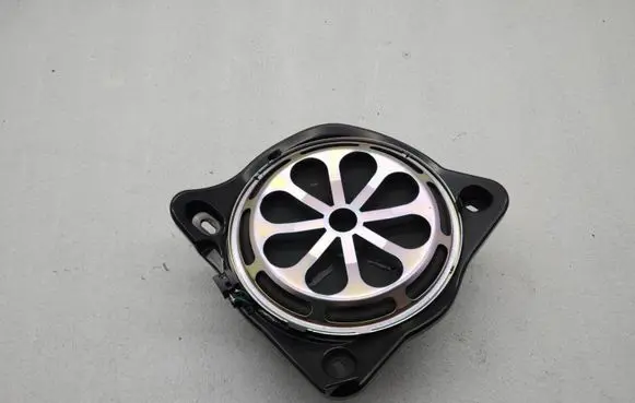 Mercedes-Benz C W205 Subwoofer speaker A2058201600