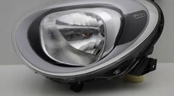 Fiat 500L Headlight/headlamp