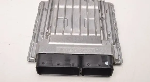 BMW 1 E81 E87 Engine control unit/module ECU 7578032
