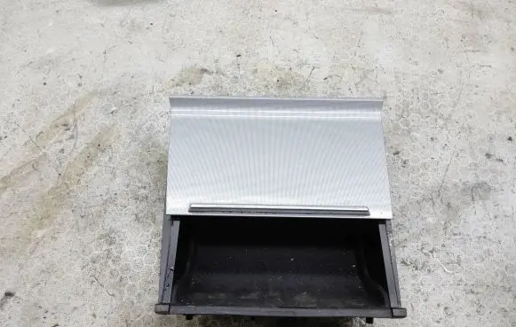Skoda Octavia Mk3 (5E) Car ashtray 5E2863077B
