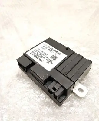 Mercedes-Benz C AMG W205 Fuel injection pump control unit/module A0009002414