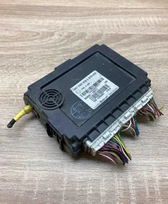 KIA Carens II Airbag control unit/module 954001D311 97RA010048