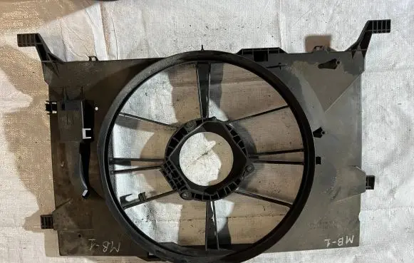 Mercedes-Benz B W245 Radiator cooling fan shroud A1695000593 A1695050355