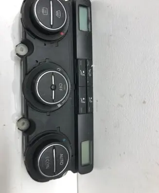 Volkswagen Golf V Climate control unit